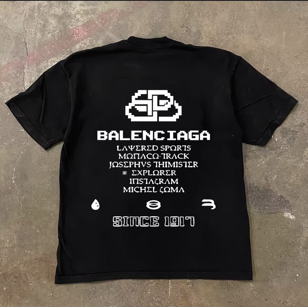 T-shirt Balenciaga style pixel "Layered Sports"
