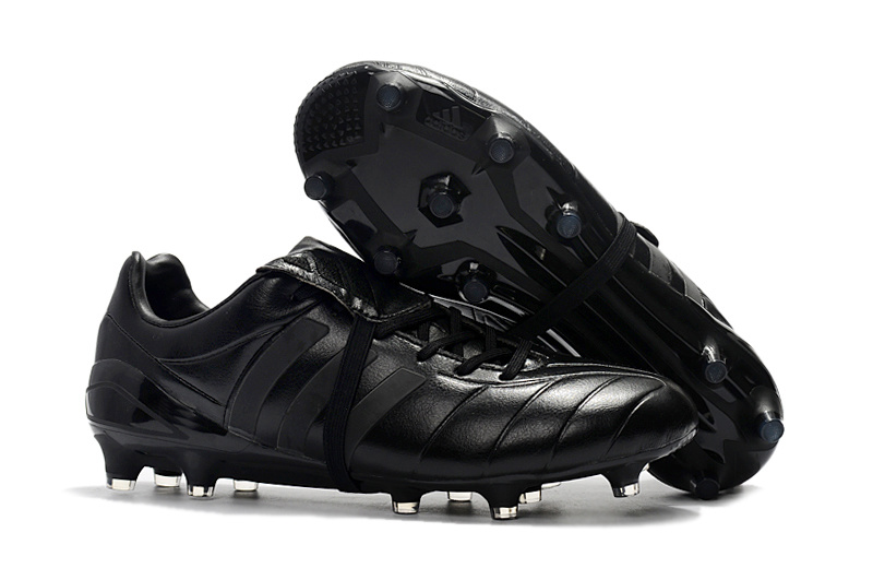 Bottines Adidas Predator Mania Champagne FG