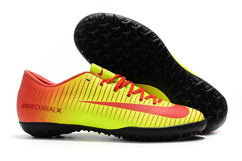Bottines NIke Mercurical Victory VI TF