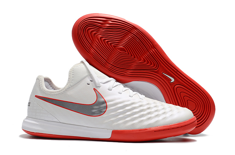 Bottines MD Nike MagistaX Finale II IC
